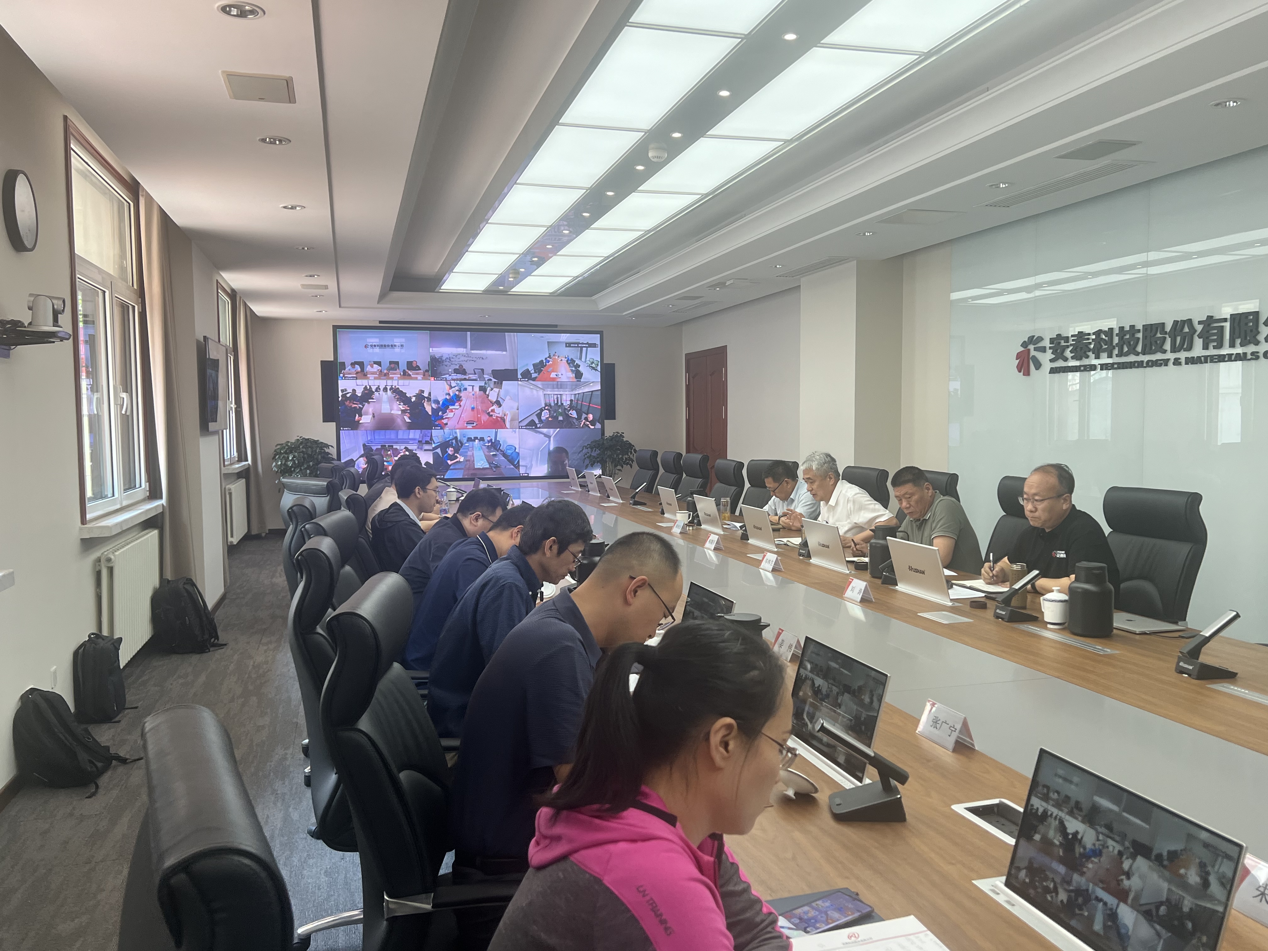 06圖場(chǎng)景建設(shè)啟動(dòng)會(huì)照片.jpg 06圖場(chǎng)景建設(shè)啟動(dòng)會(huì)照片.jpg